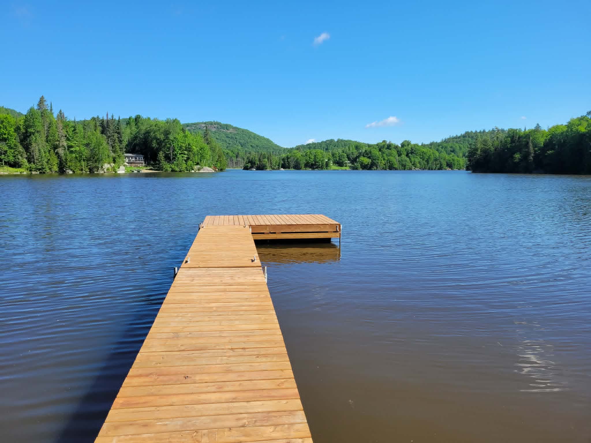 Community Lot — Poisson Blanc Lake